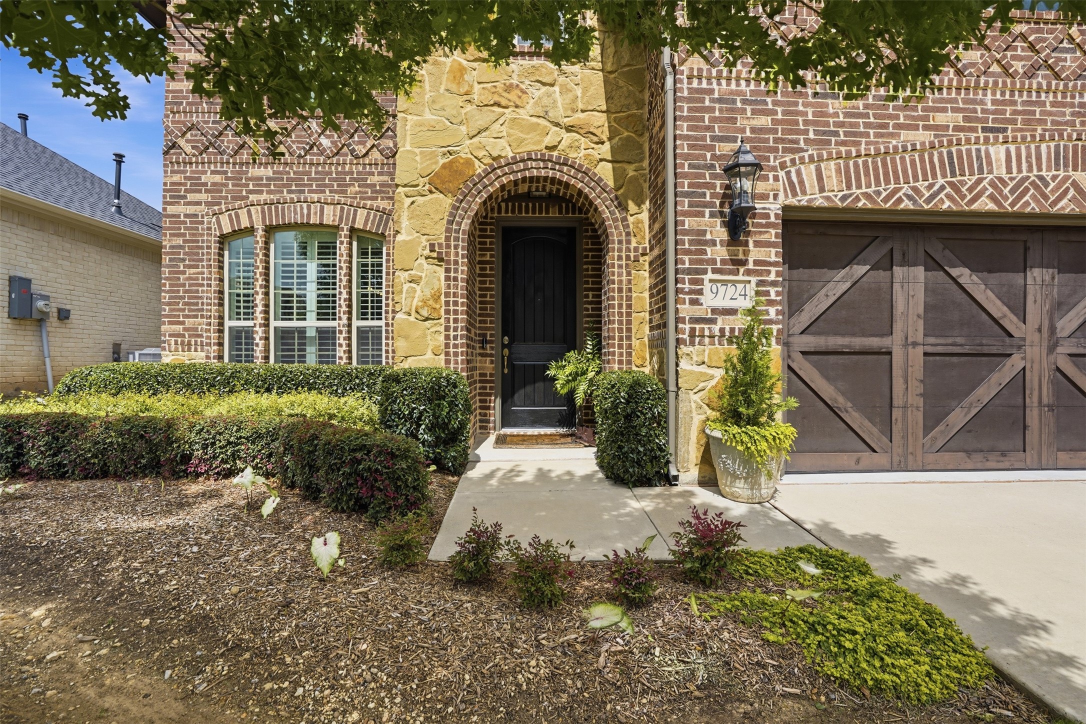 9724 Mountain Laurel Trail