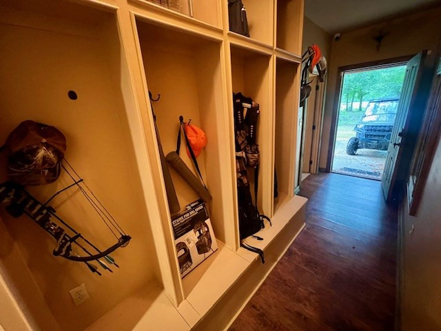 548 Quentin Road Se, McCall Creek