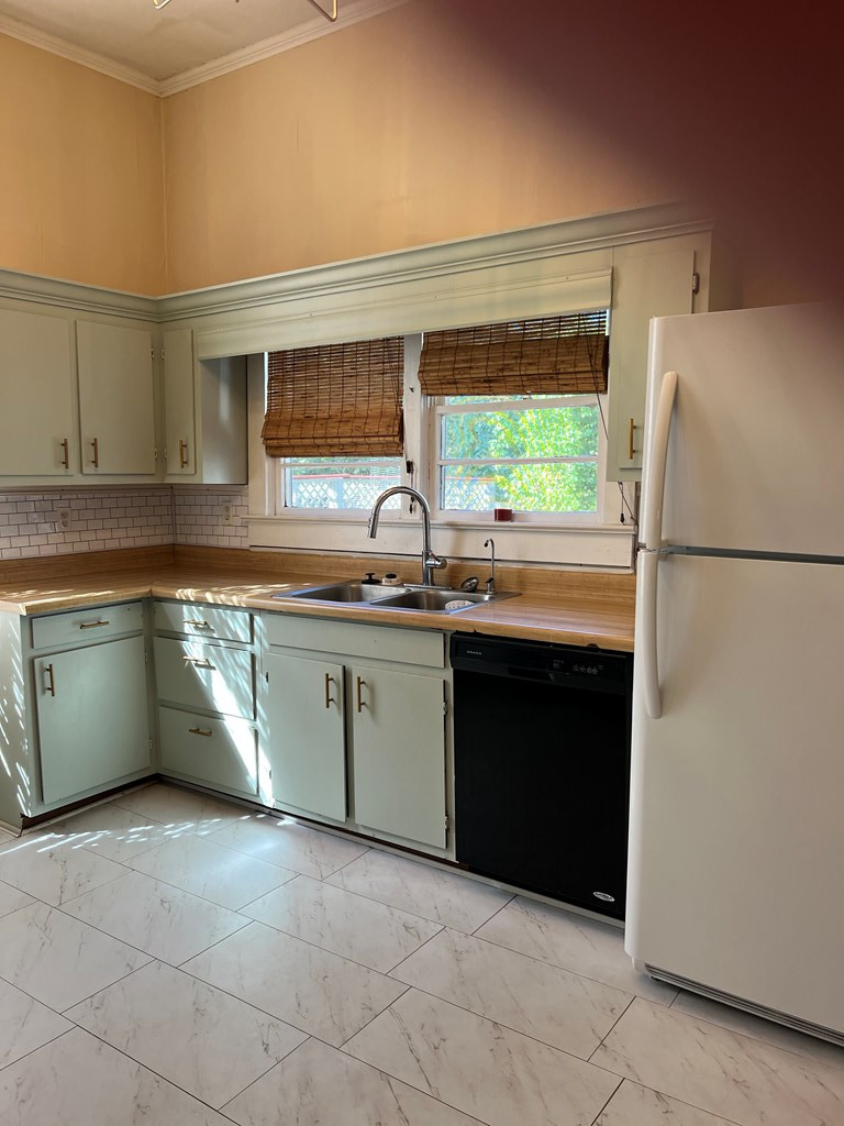 208 Arlington Avenue