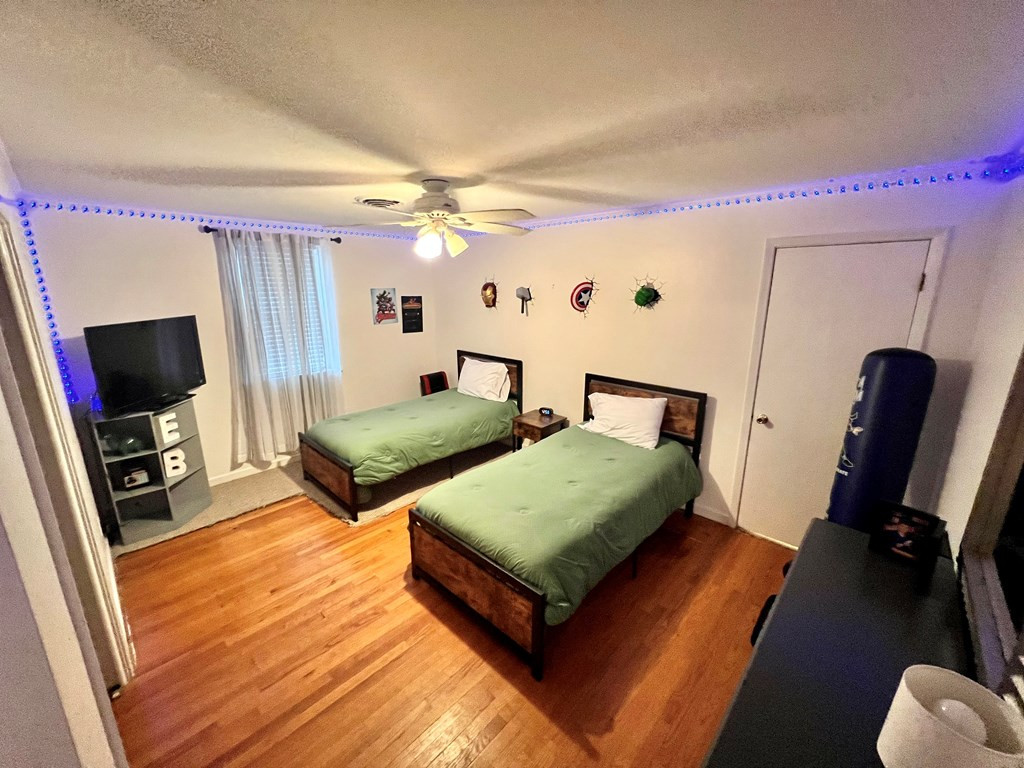 100 Northampton Road