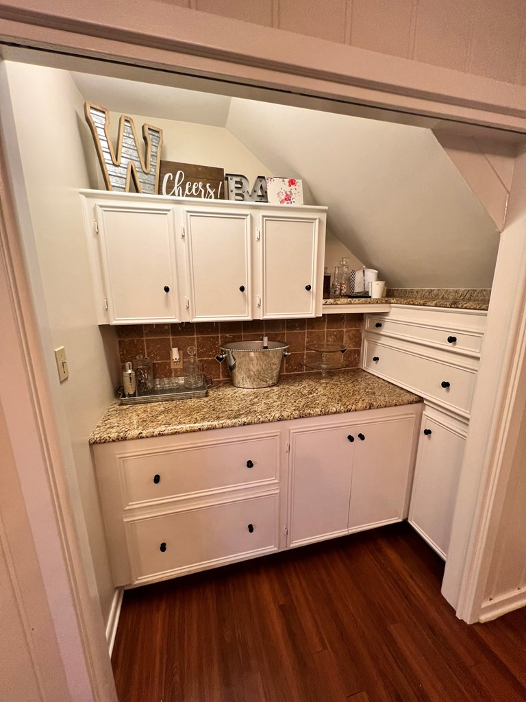 100 Northampton Road