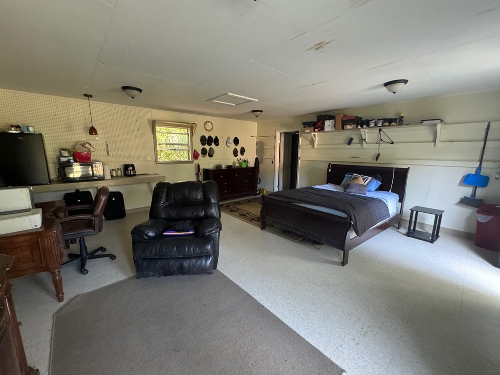 147 Albena Hills Rd Ext