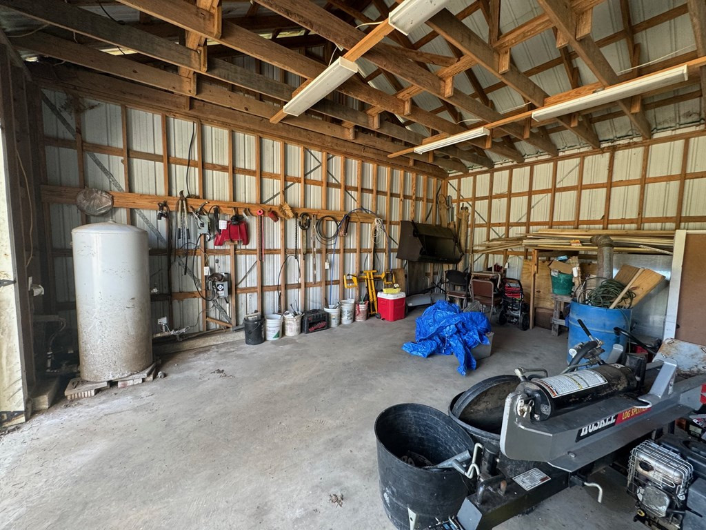 147 Albena Hills Rd Ext