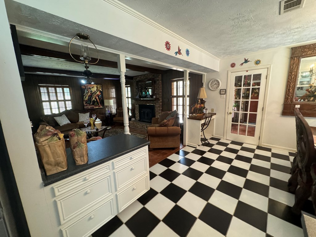 147 Albena Hills Rd Ext