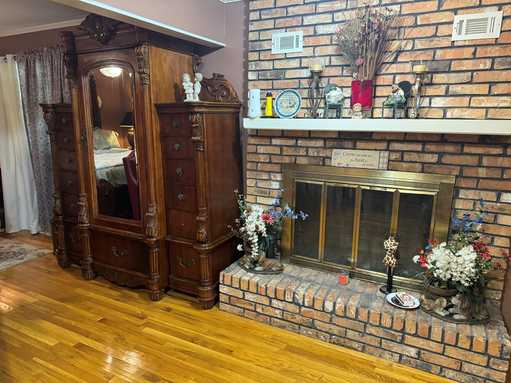 147 Albena Hills Rd Ext