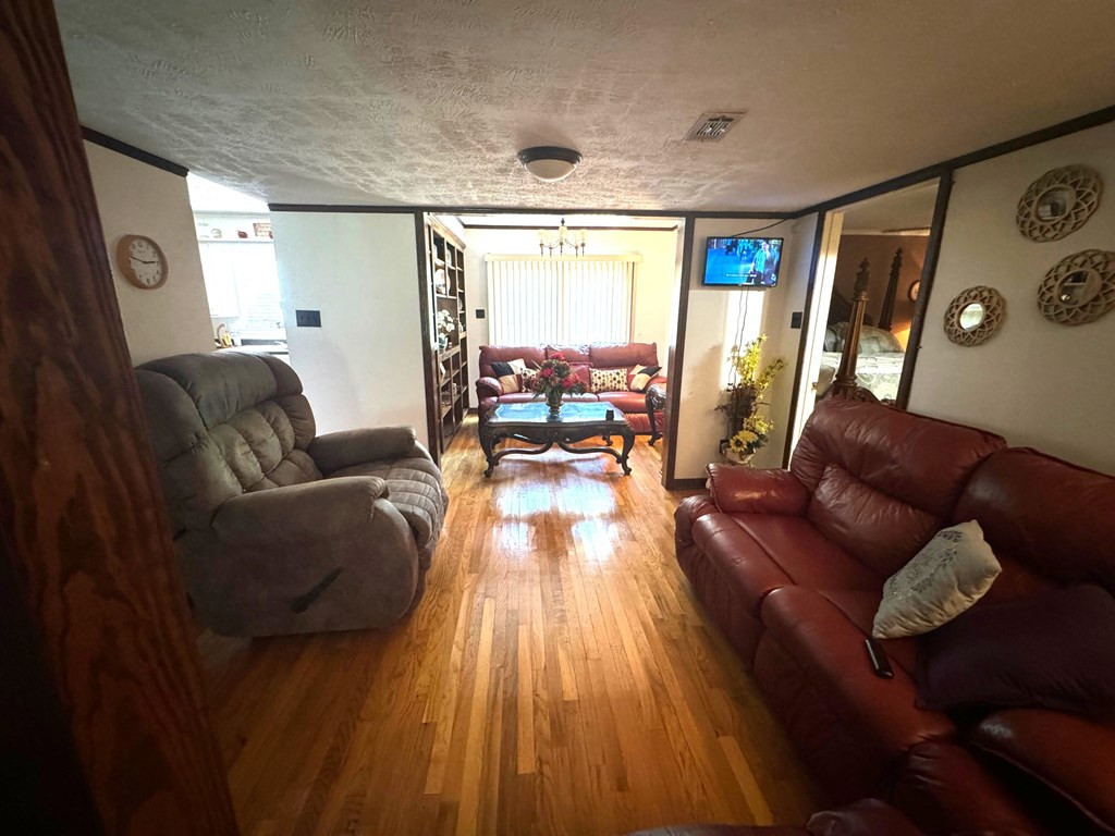 147 Albena Hills Rd Ext