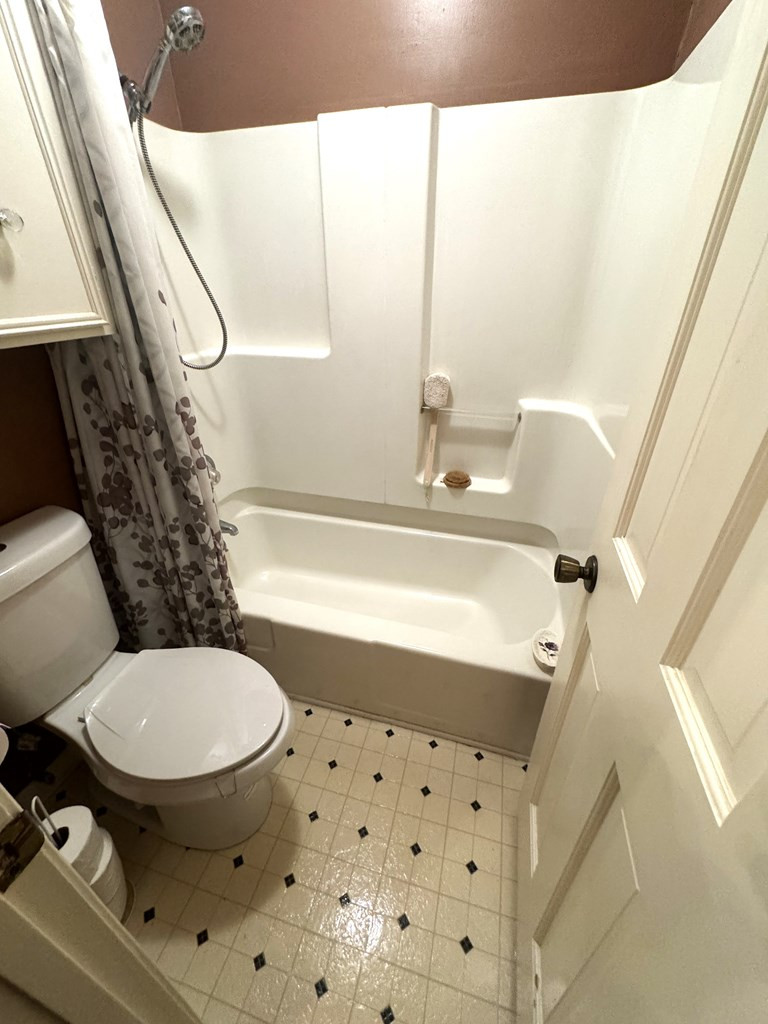 147 Albena Hills Rd Ext