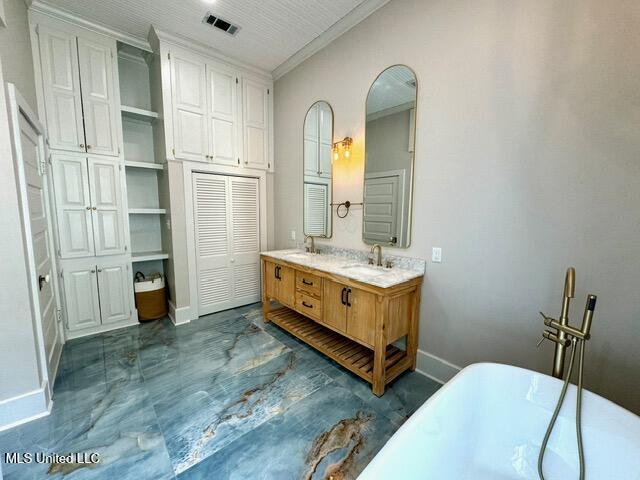 821 Washington Street