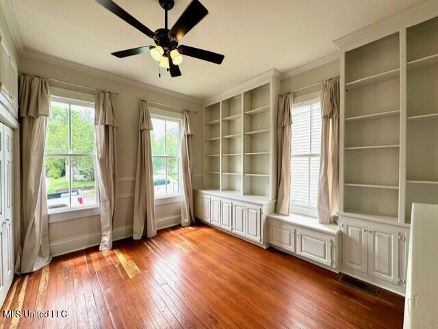 821 Washington Street