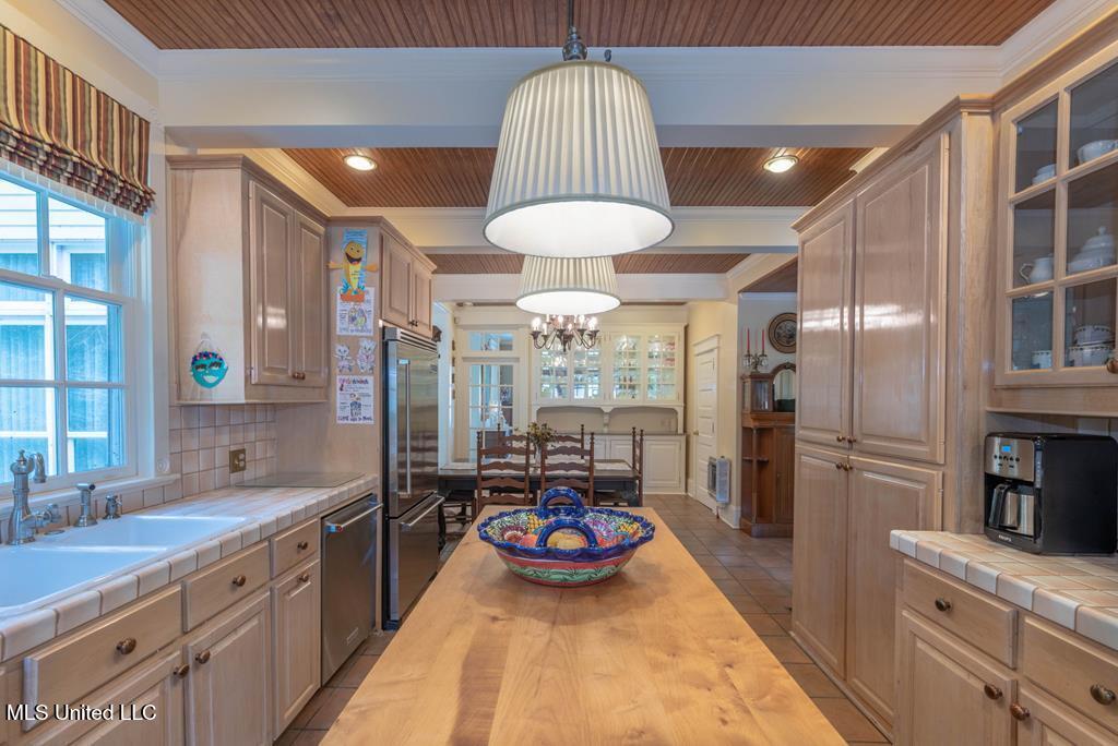 1164 Lower Woodville Road