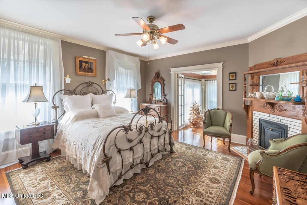 1164 Lower Woodville Road