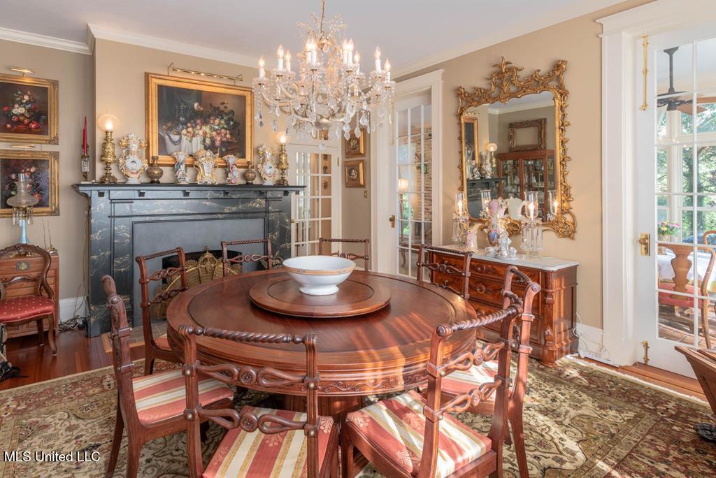 1164 Lower Woodville Road