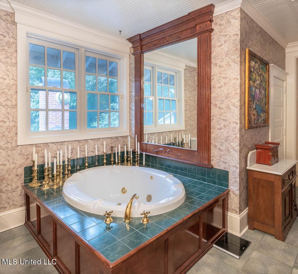 1164 Lower Woodville Road