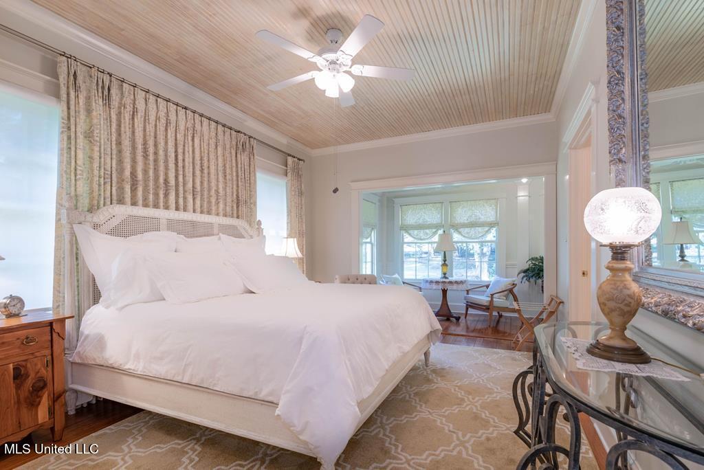 1164 Lower Woodville Road