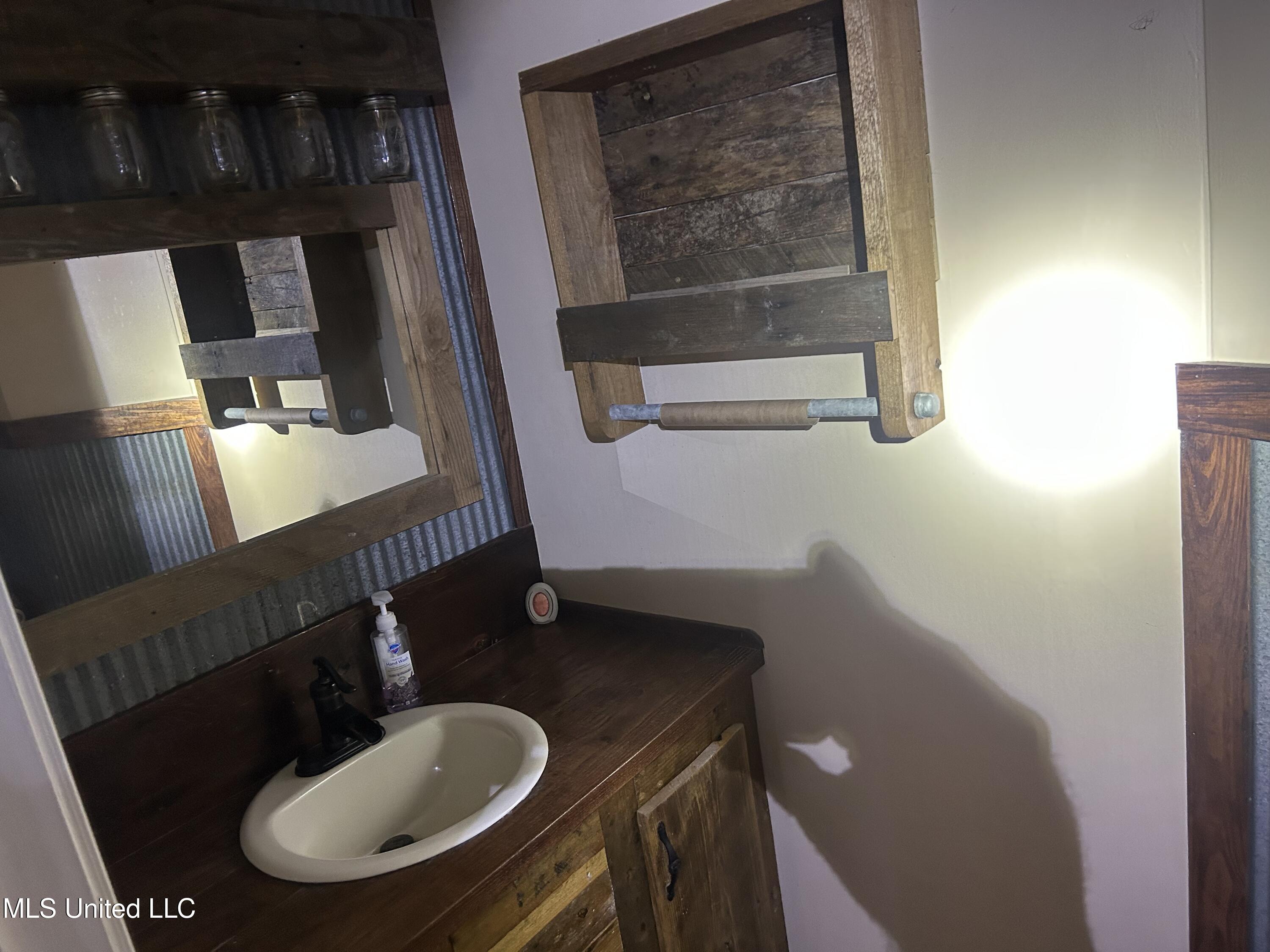 329 Moose Lodge Road Road