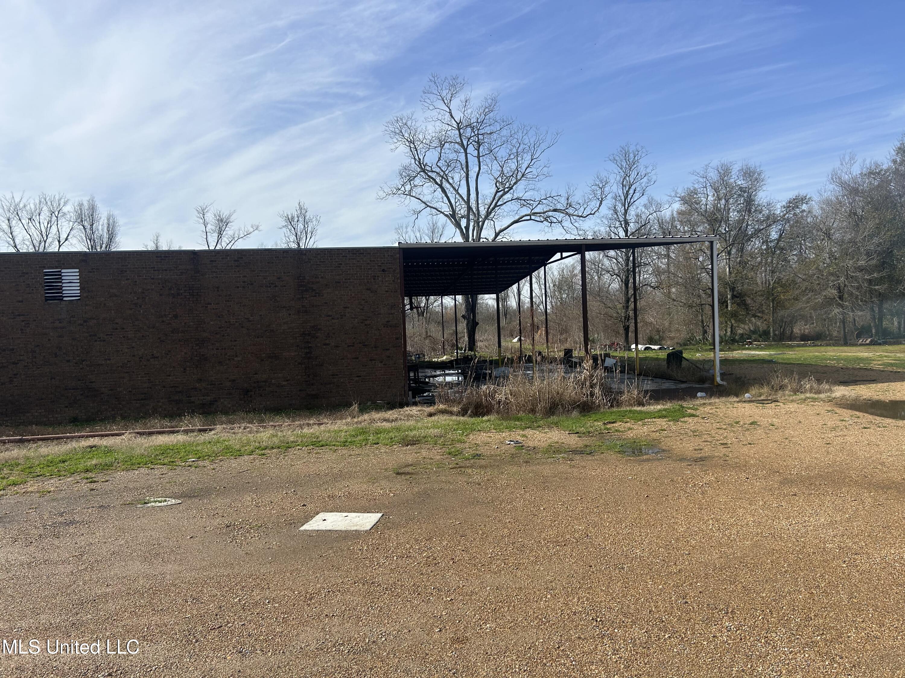 329 Moose Lodge Road Road