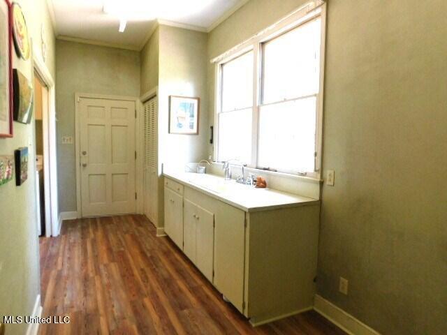 125 Riverside Street