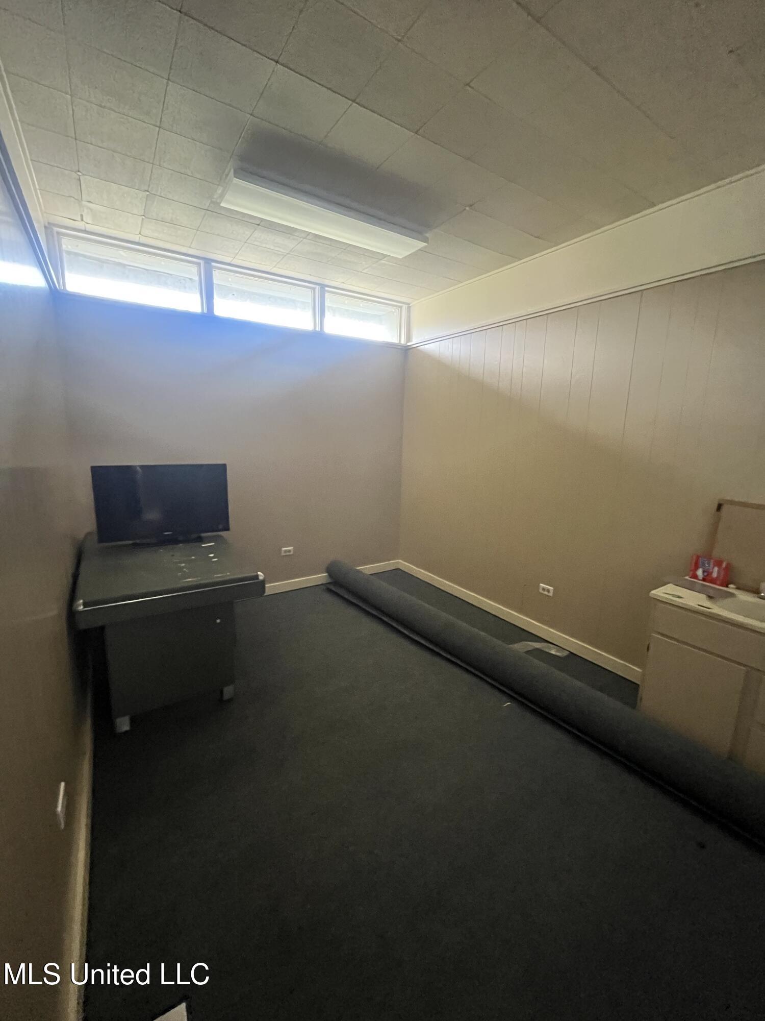 401 Lynn Street, Office #1