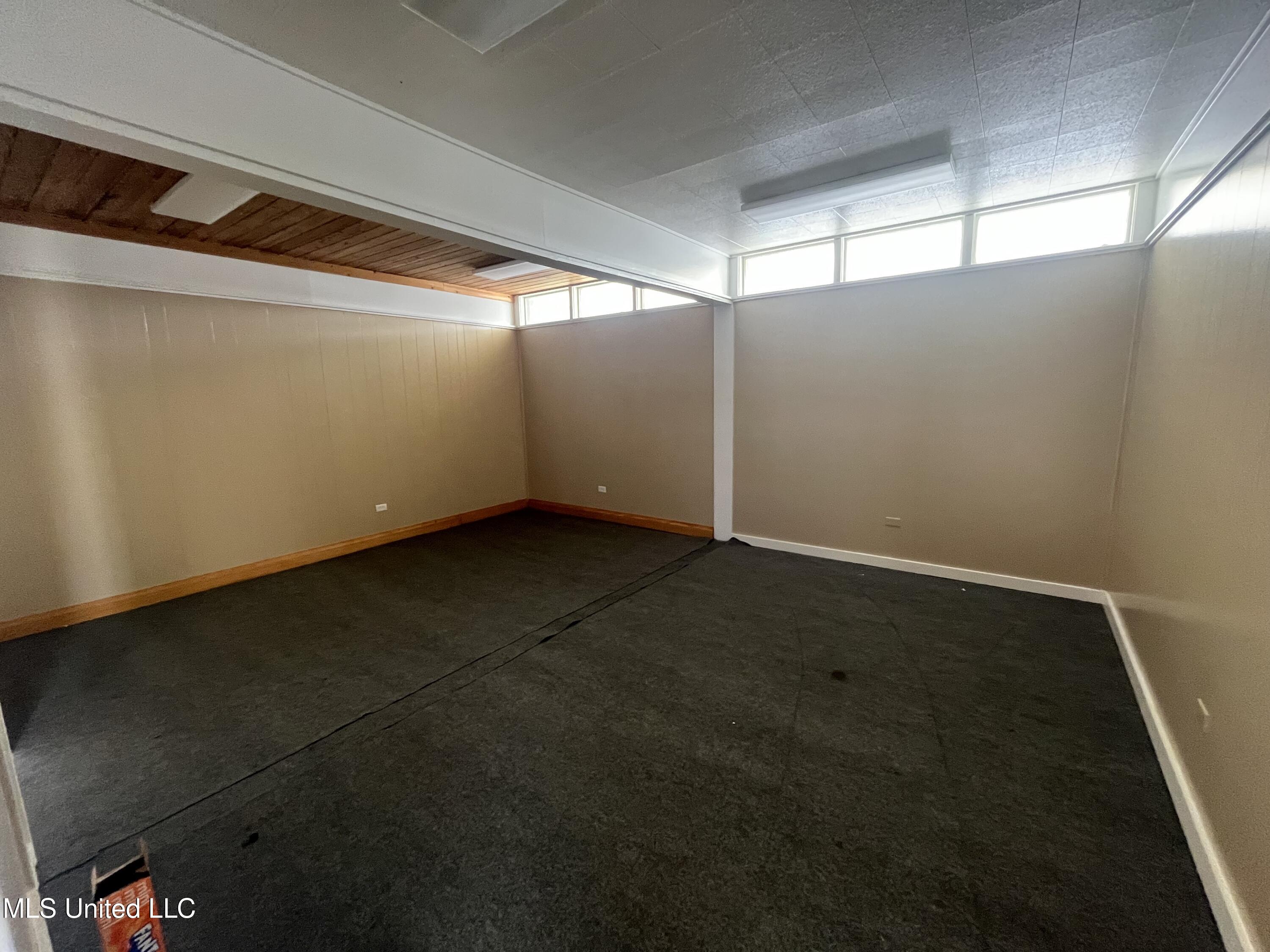 401 Lynn Street, Office #1