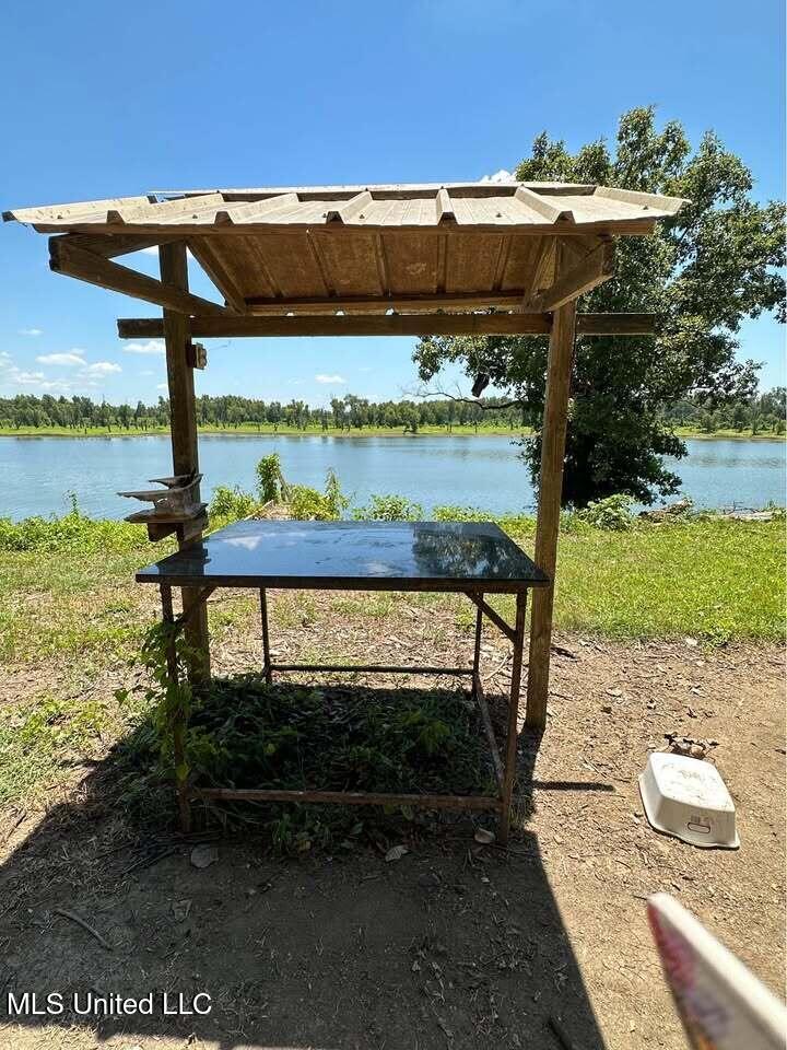 1123 Deer Park Rd. Road