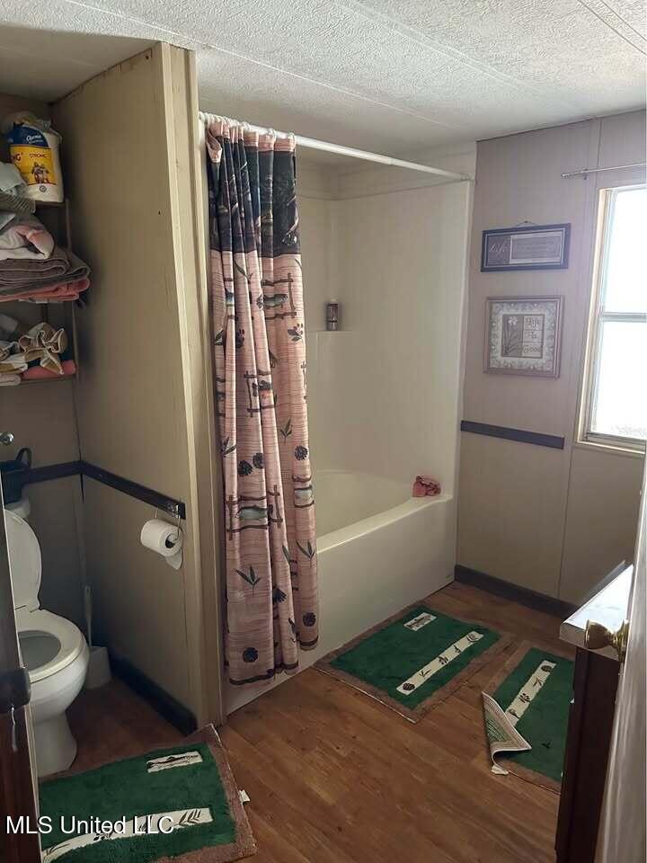 1123 Deer Park Rd. Road