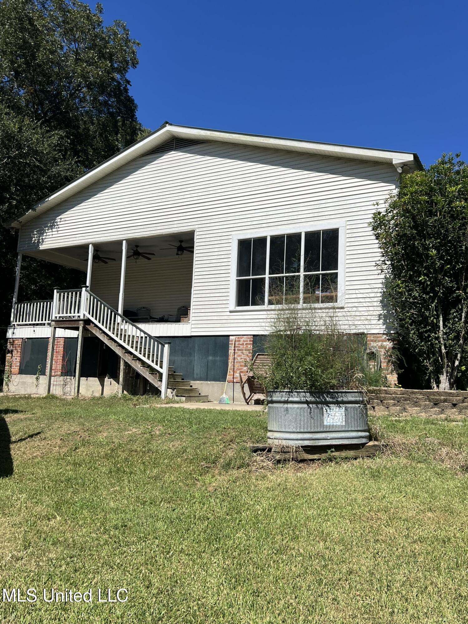 94 Foster Mound Road