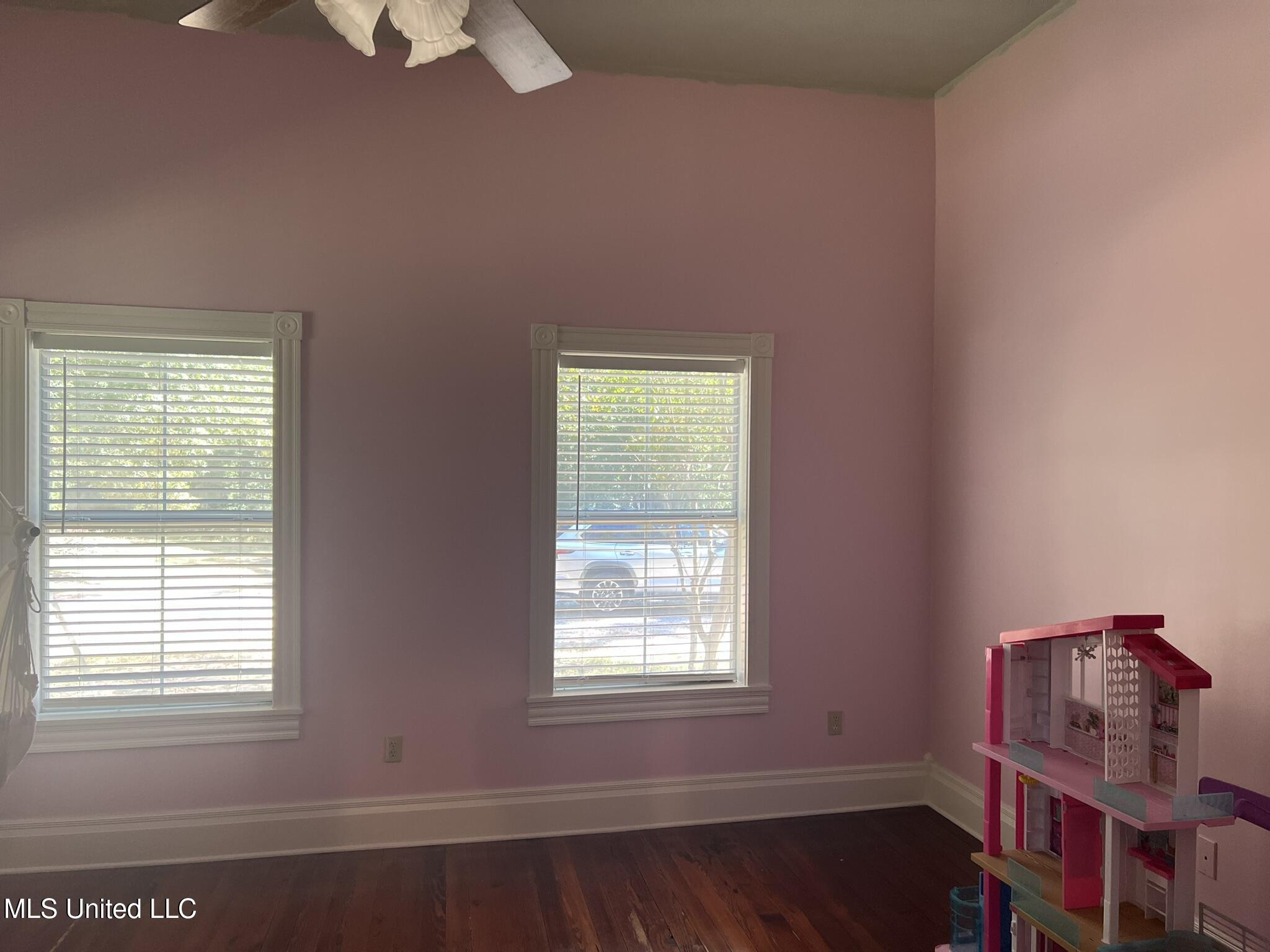 94 Foster Mound Road