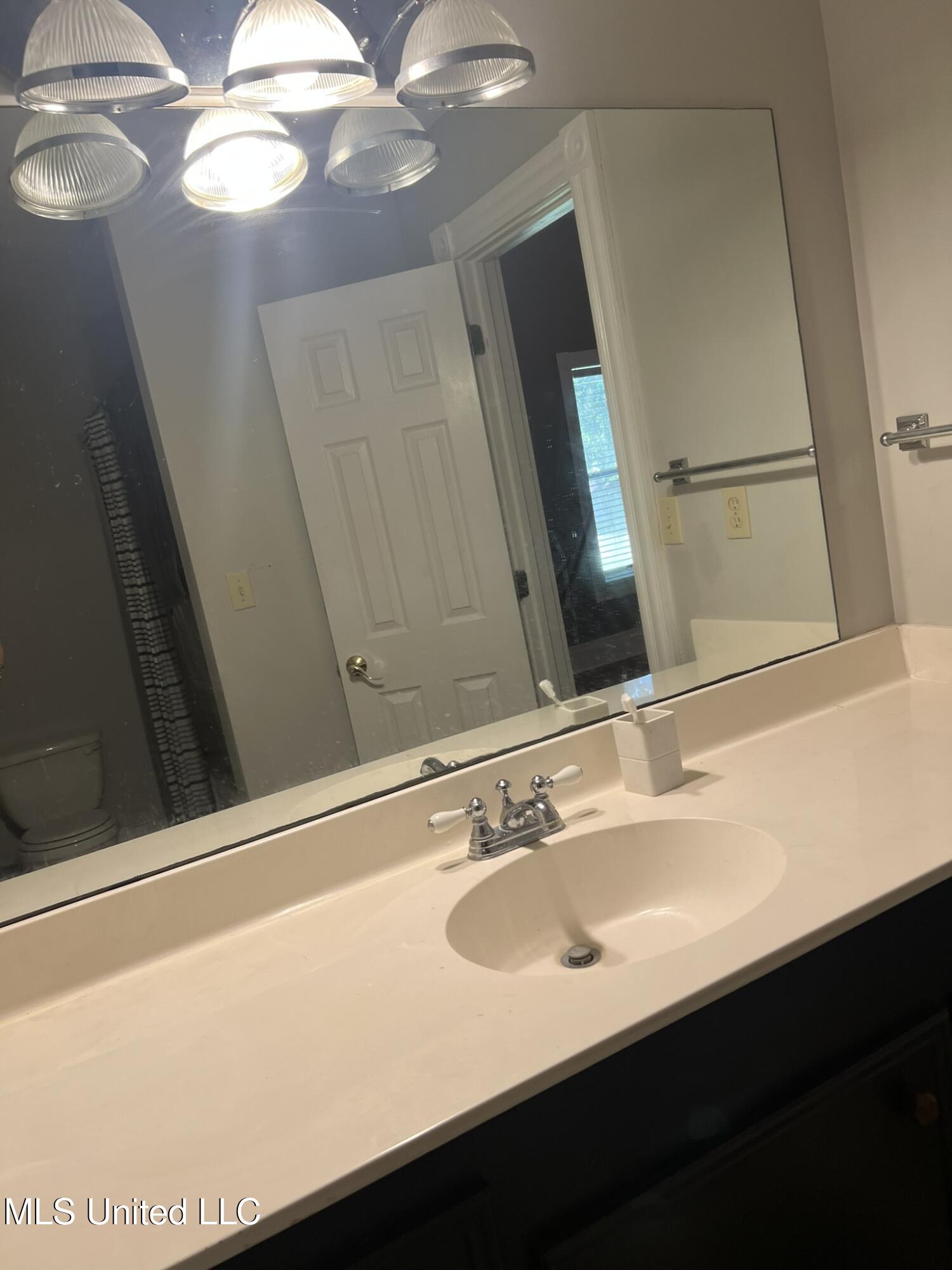 94 Foster Mound Road