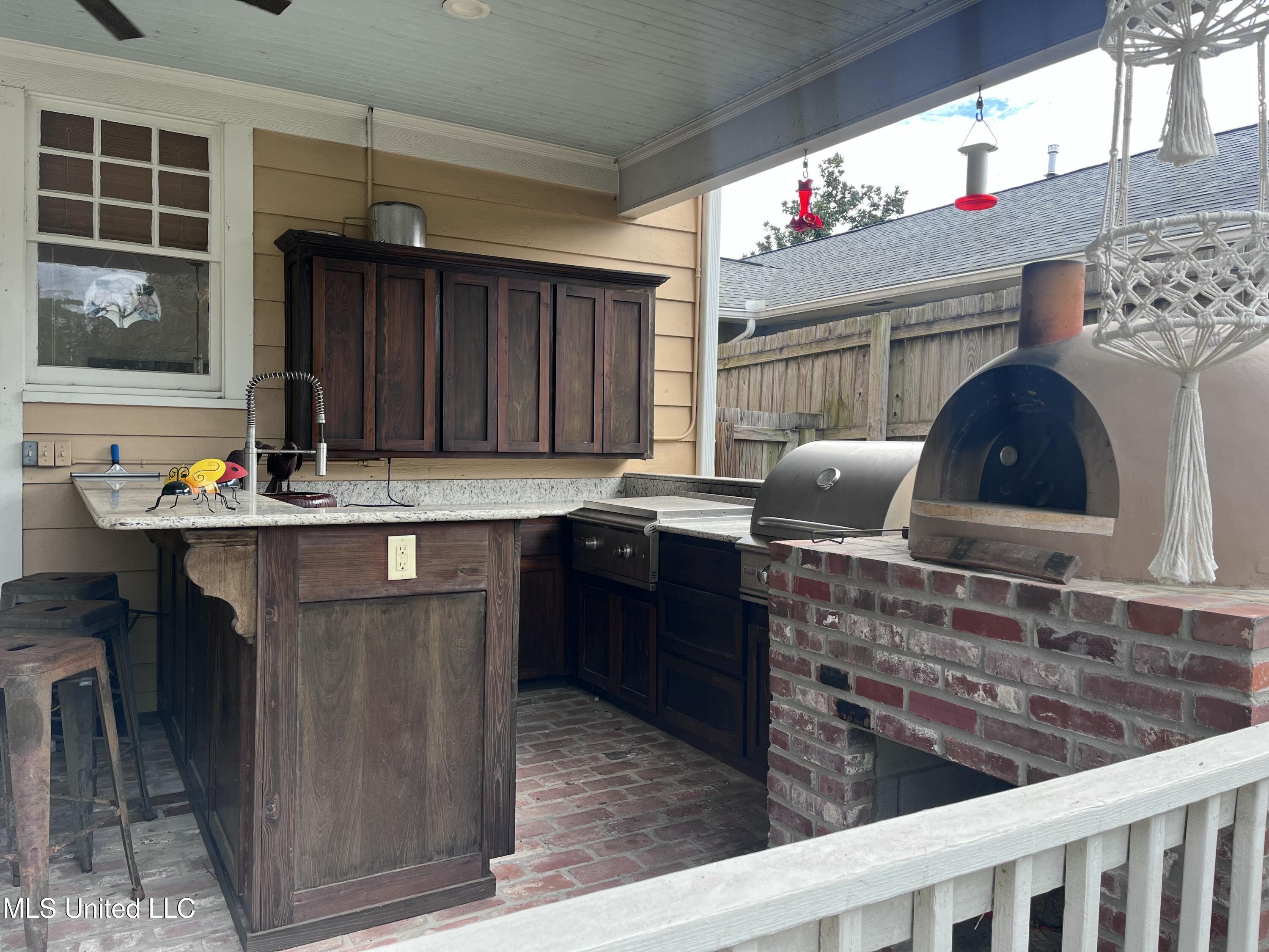 414 S ''Union'' Street