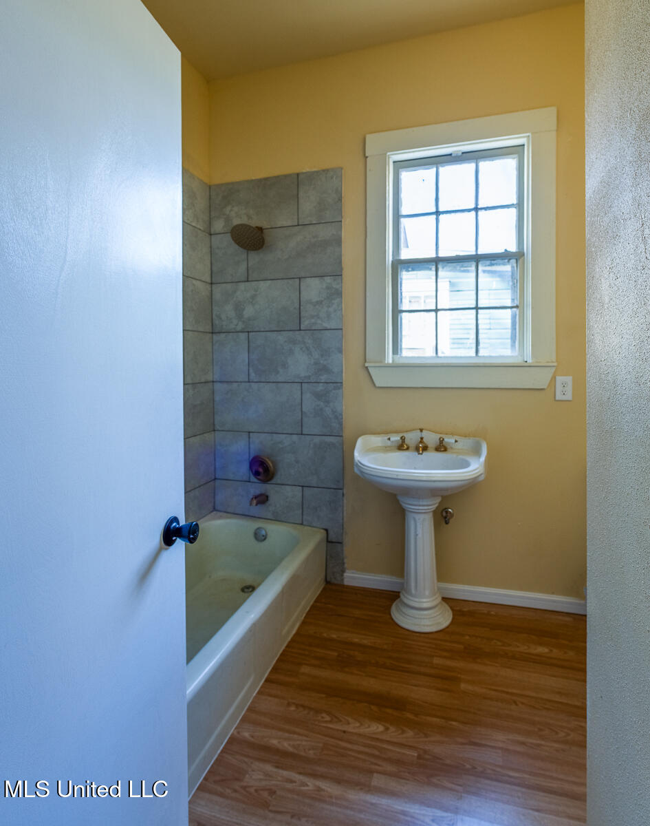 207 Saint Mary Street