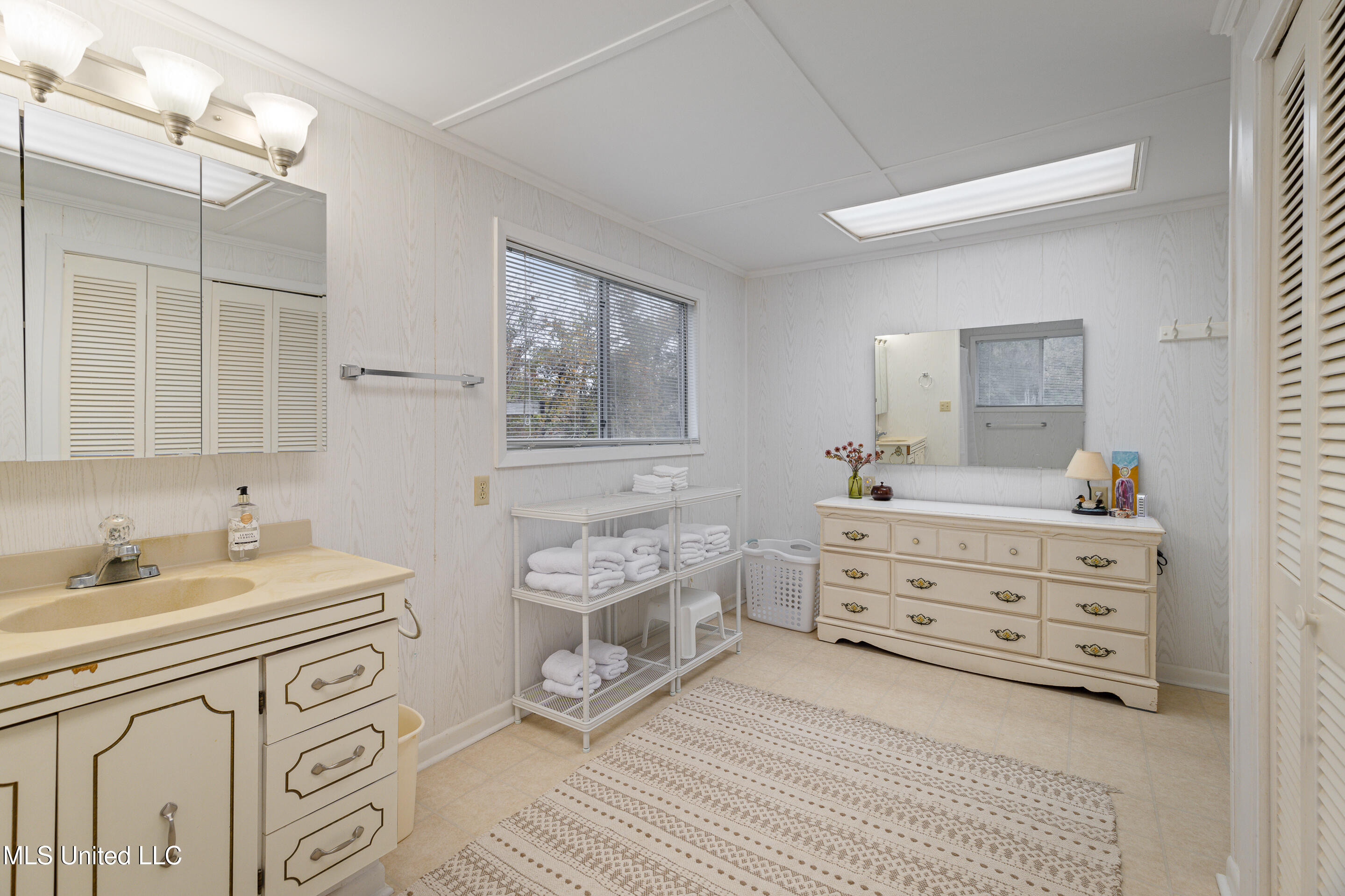 286 Dr Gibson Rd Road