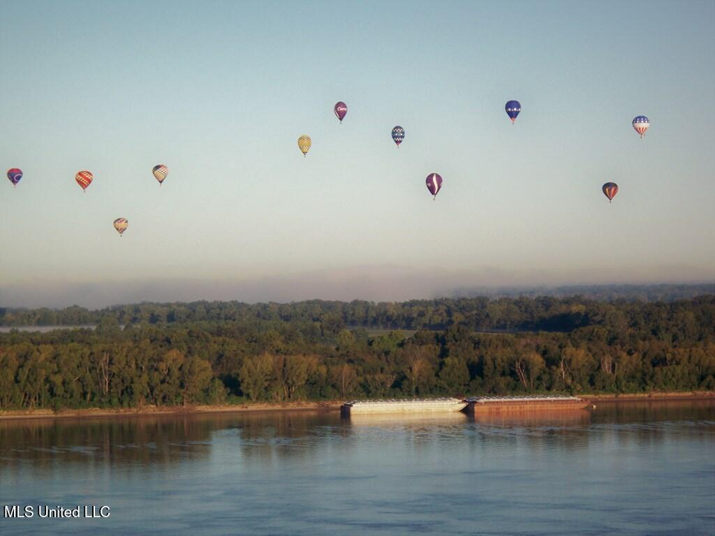 324 N Clifton Avenue