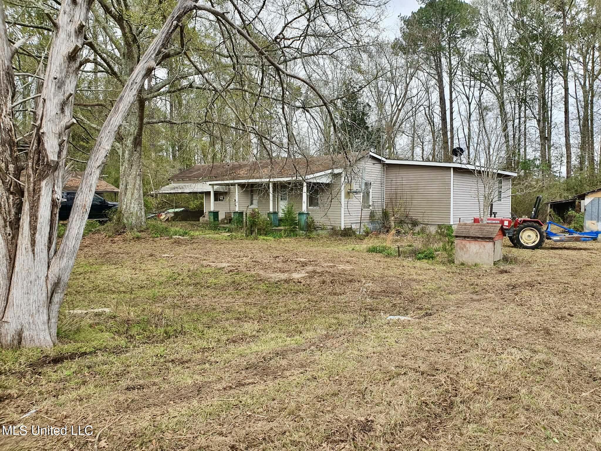 6042 Enterprise Road