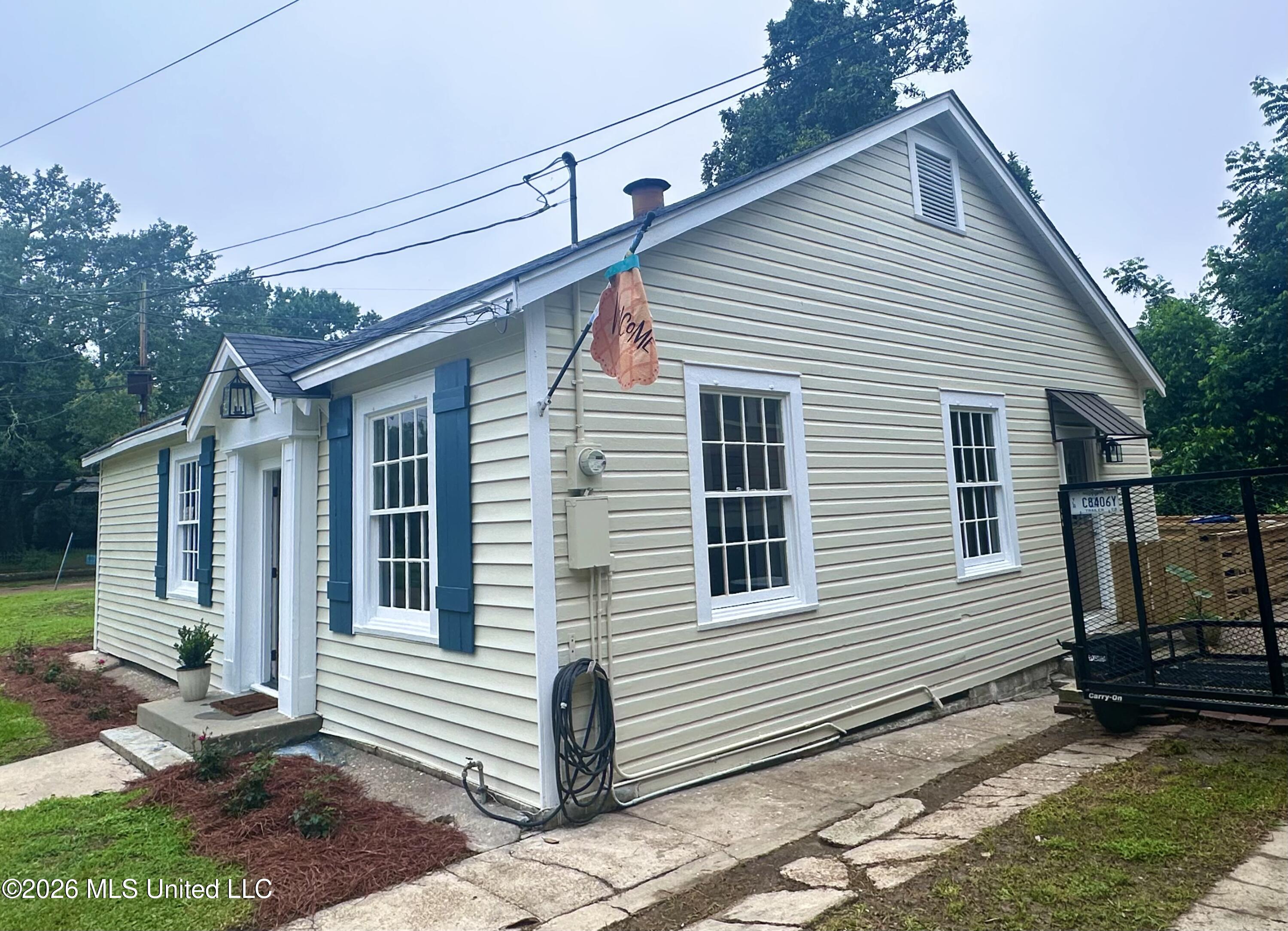 34 Orange Avenue