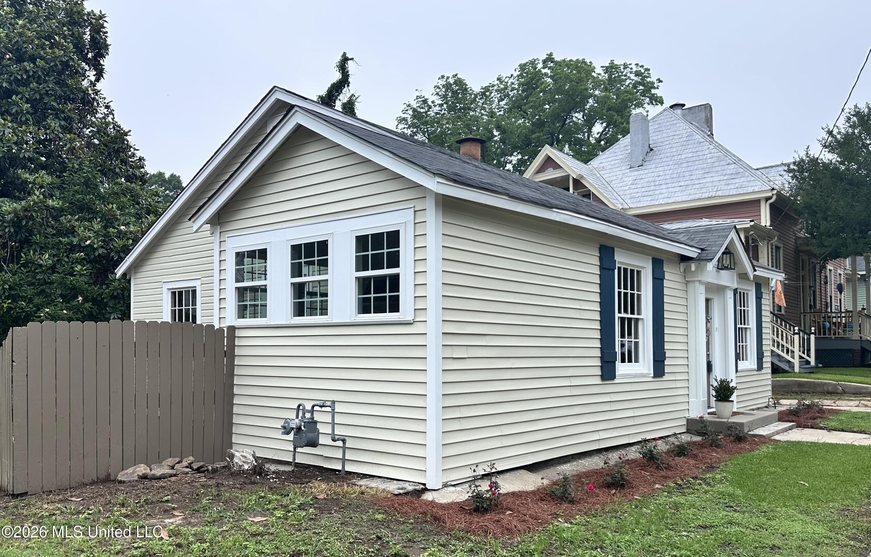 34 Orange Avenue