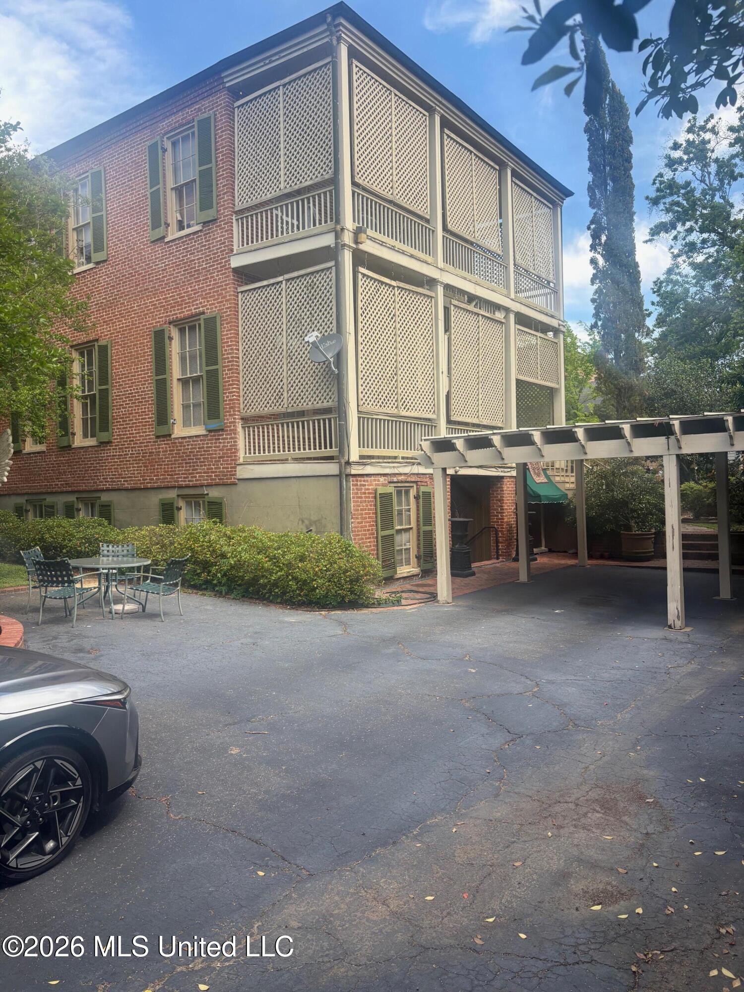 305 N Rankin Street