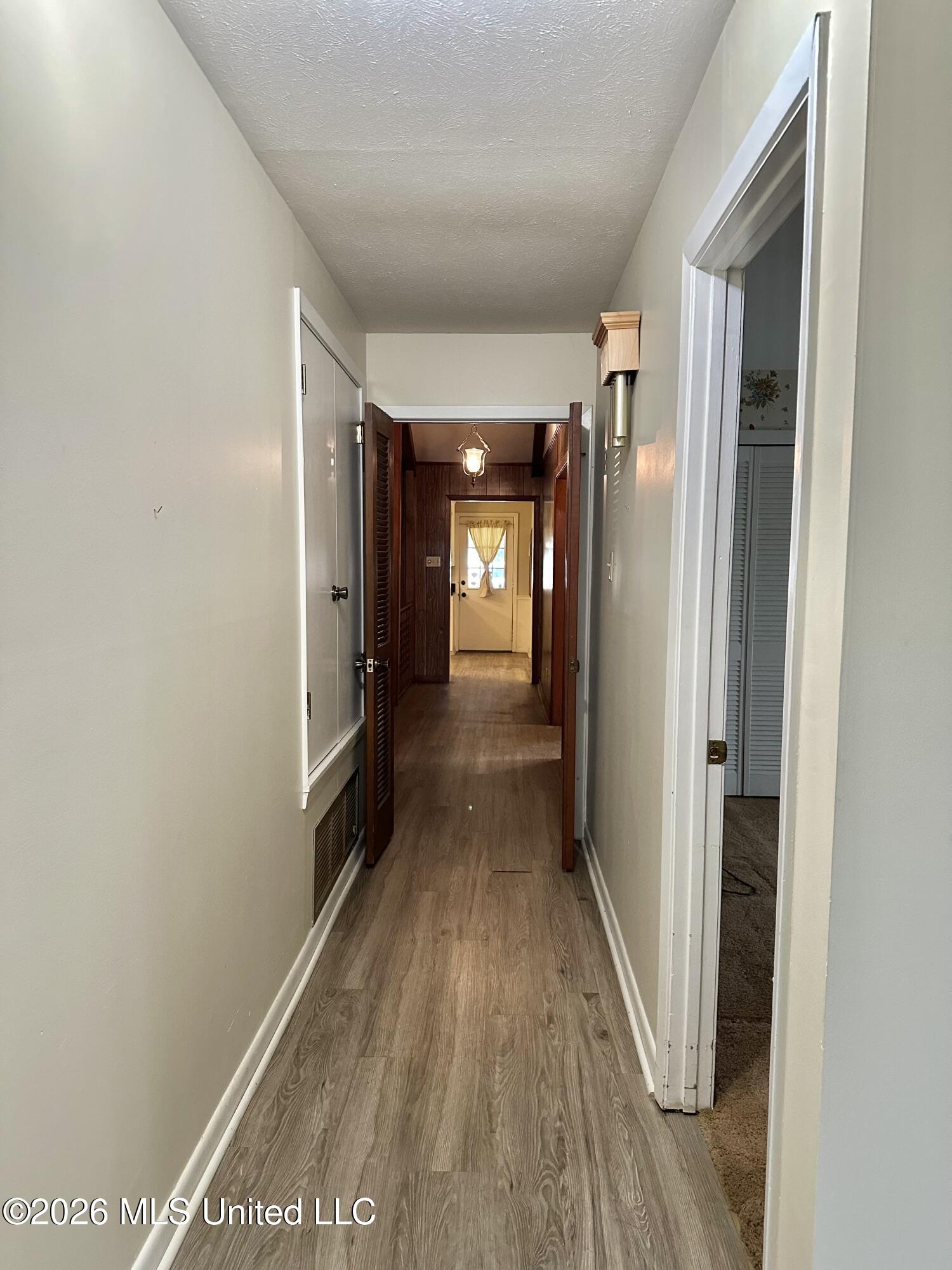 116 Rollingwood Drive