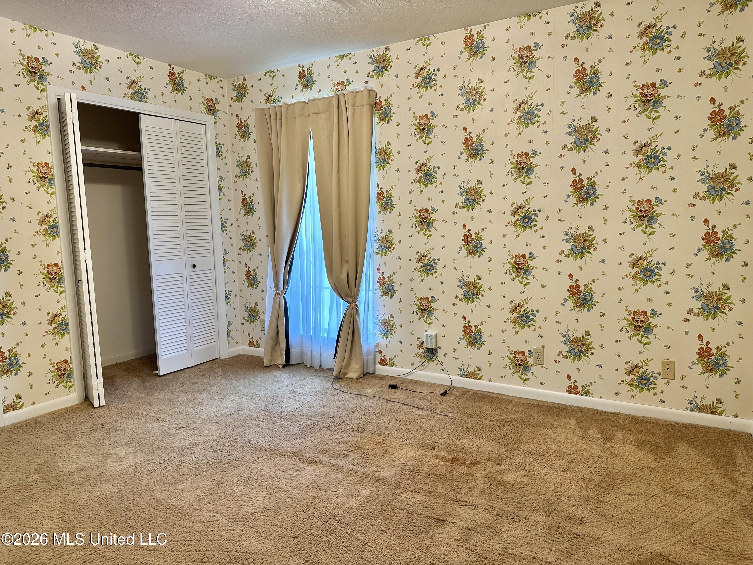 116 Rollingwood Drive