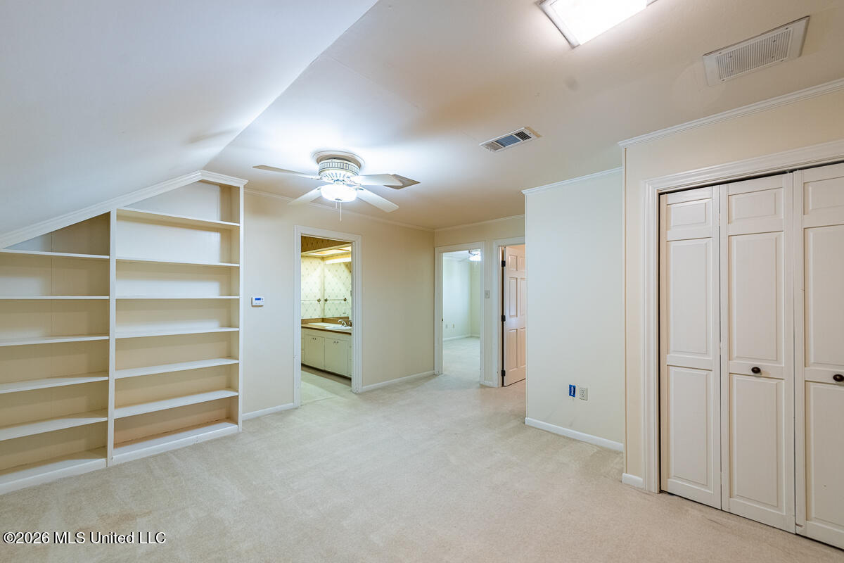 157 Par Rd 1b-94 - Lakeshore Drive