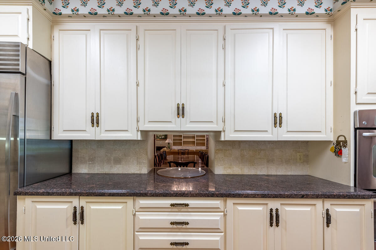 157 Par Rd 1b-94 - Lakeshore Drive