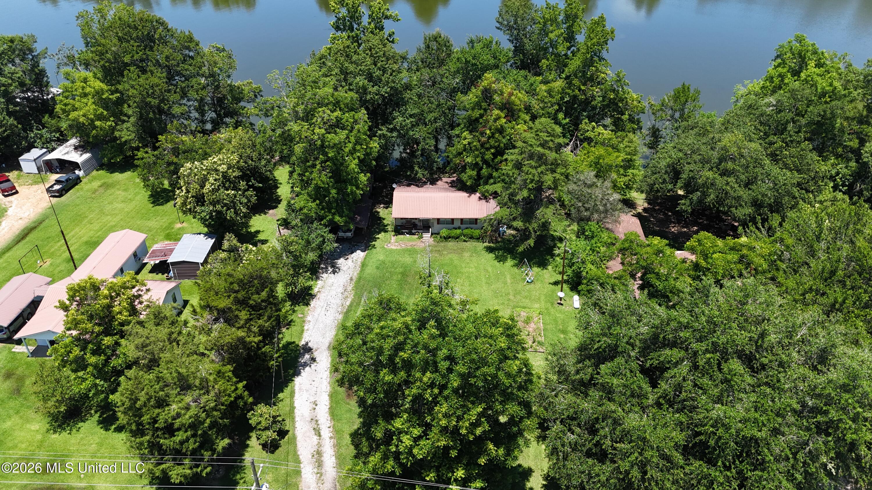 7083 Hwy 129
