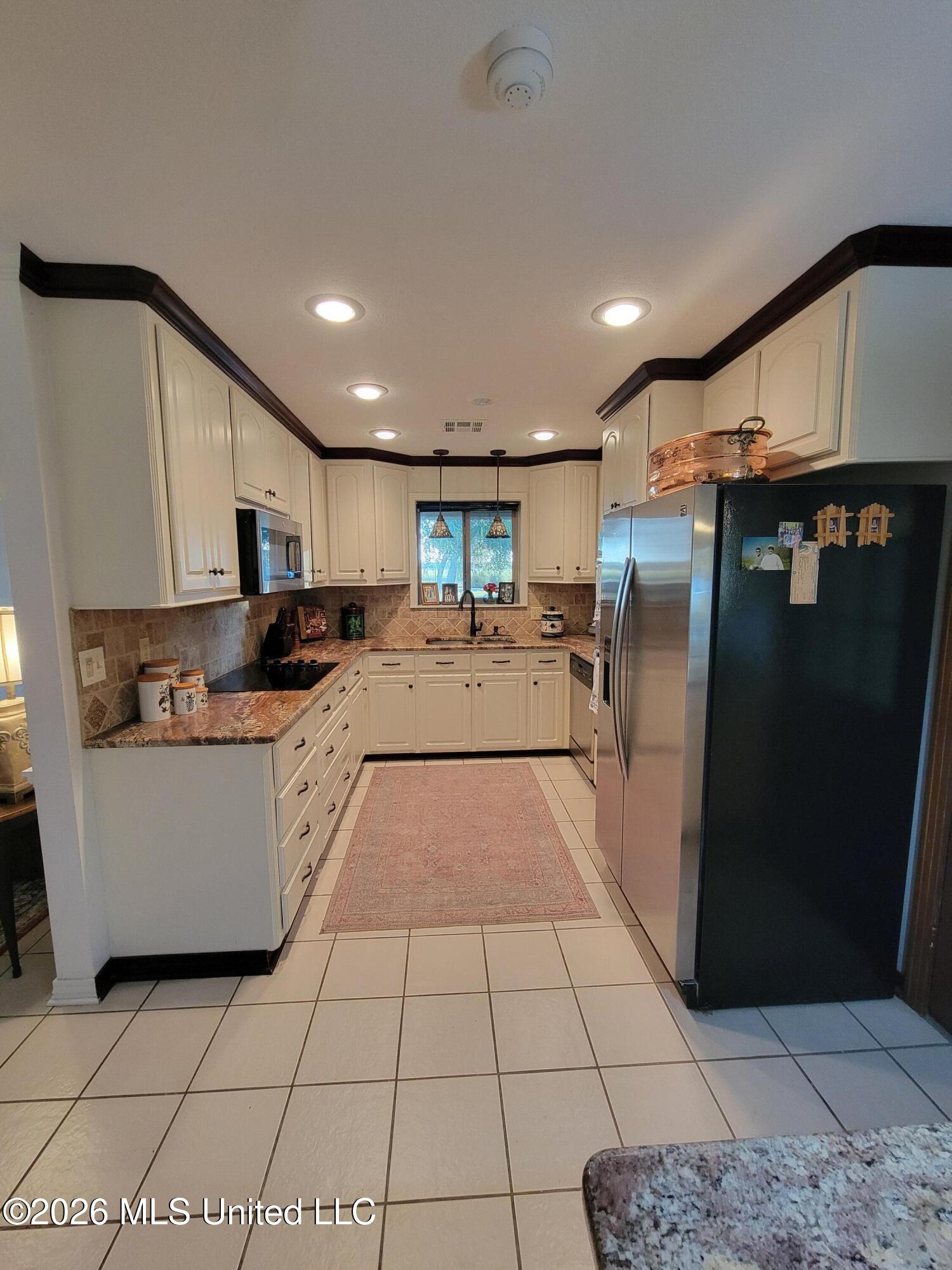 408 Louisiana 569