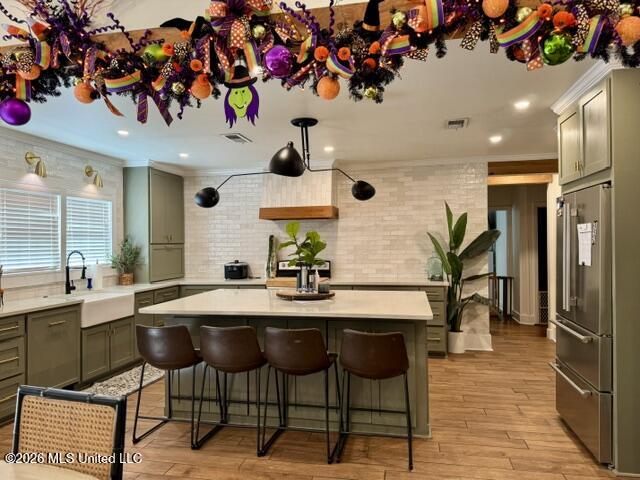 201 Magnolia Place