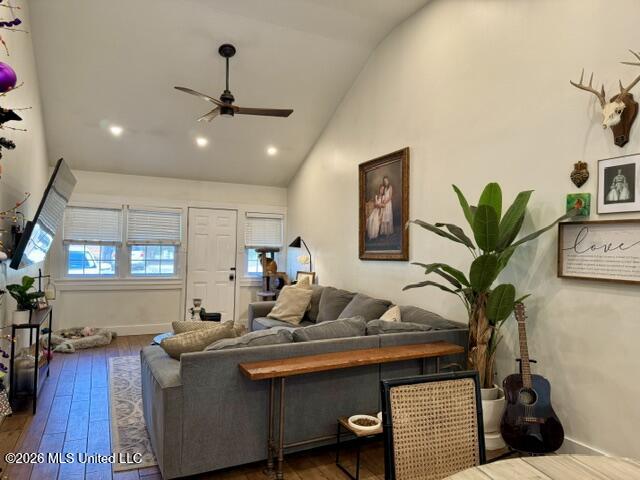 201 Magnolia Place