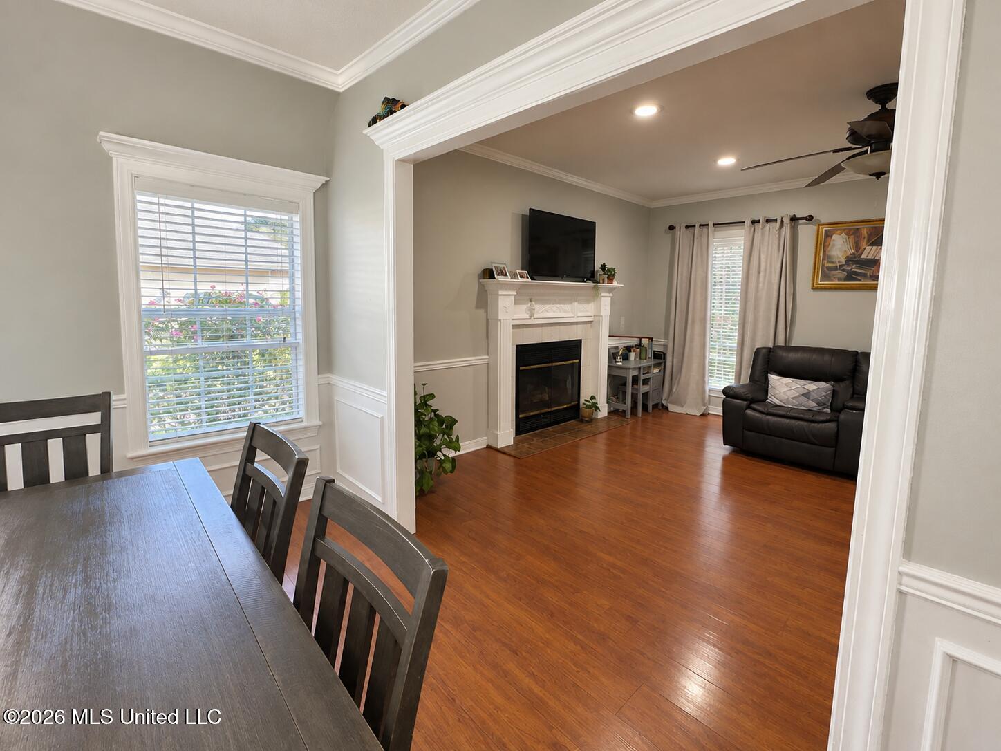 806 Lindberg Avenue