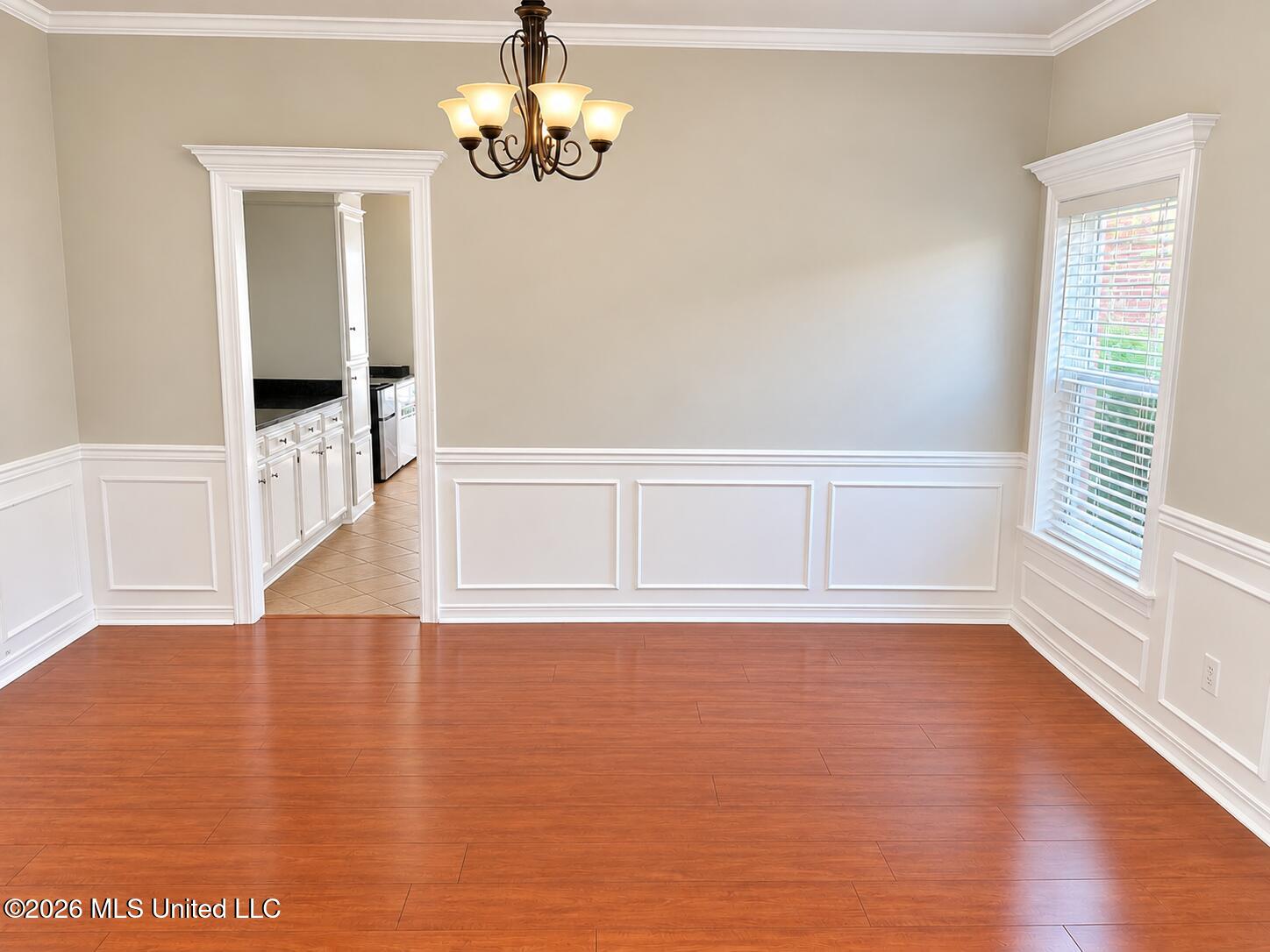 806 Lindberg Avenue