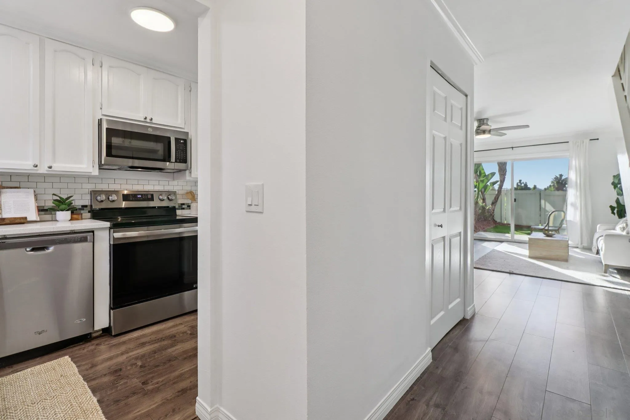 324 Countrywood Ln