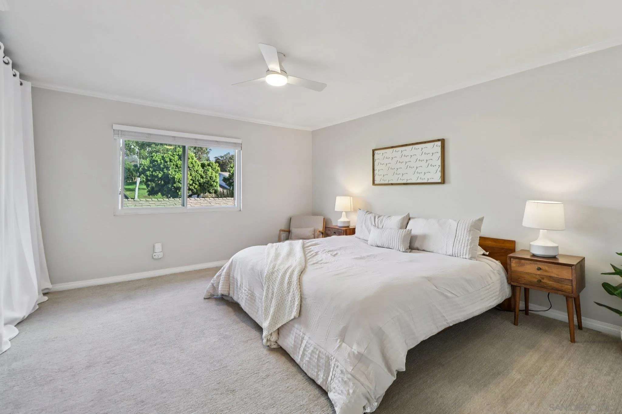 324 Countrywood Ln