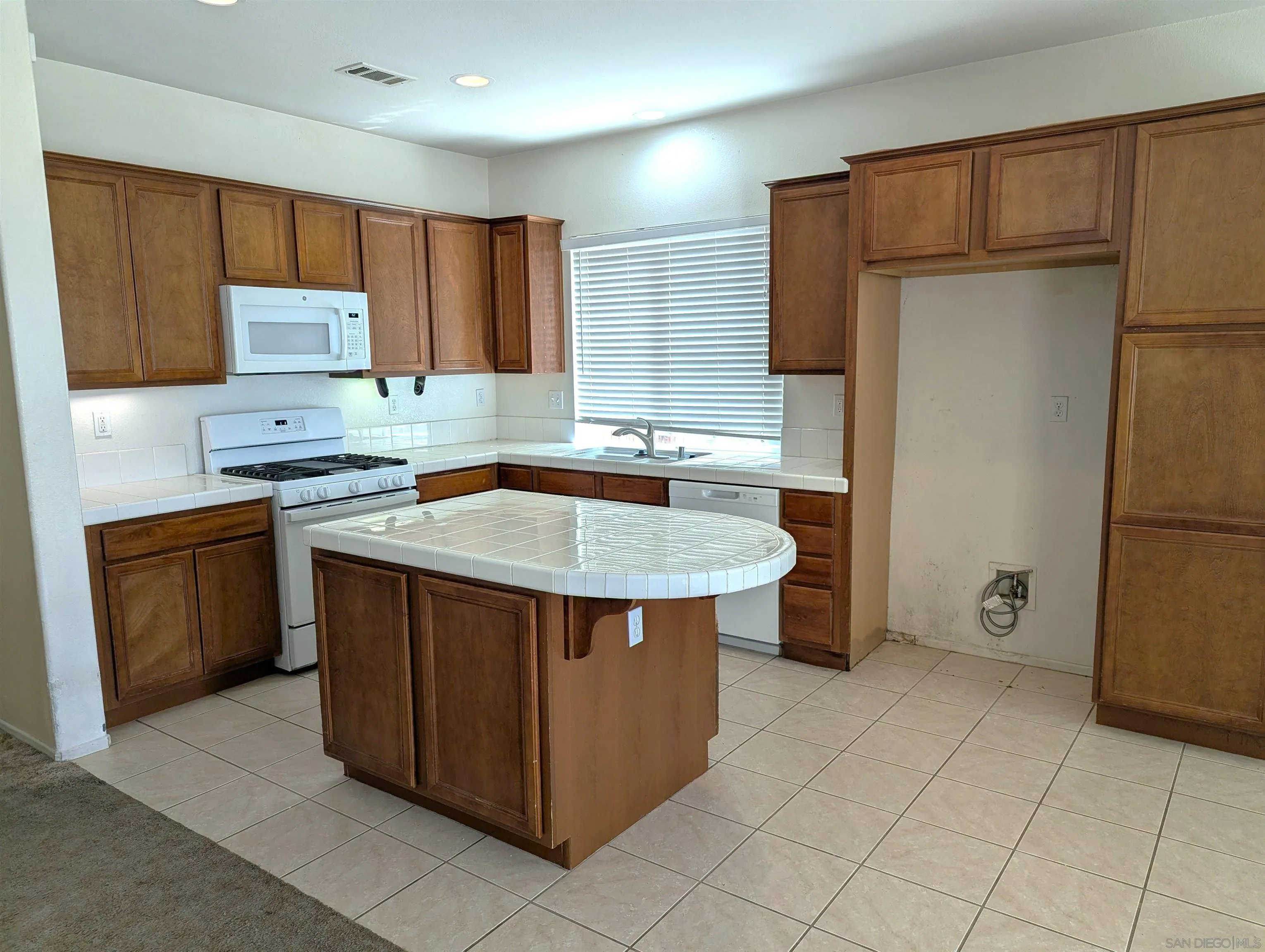 13254 High Mesa