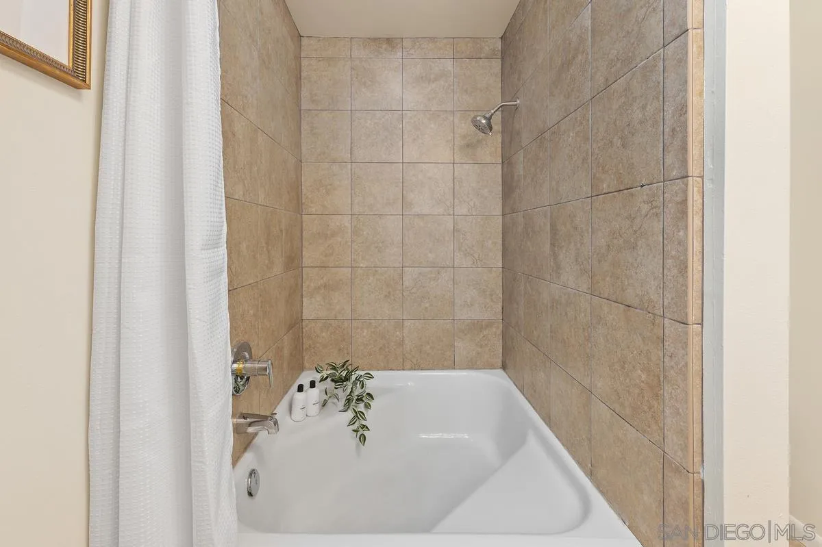 12204 Rancho Bernardo Rd Unit B